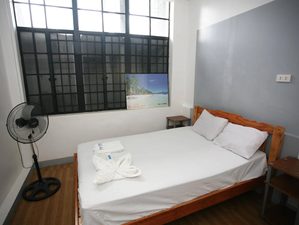 Chill-Out Guesthouse Manila