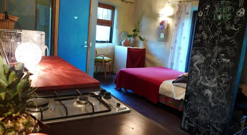 Strawbale Studio by the Sea
