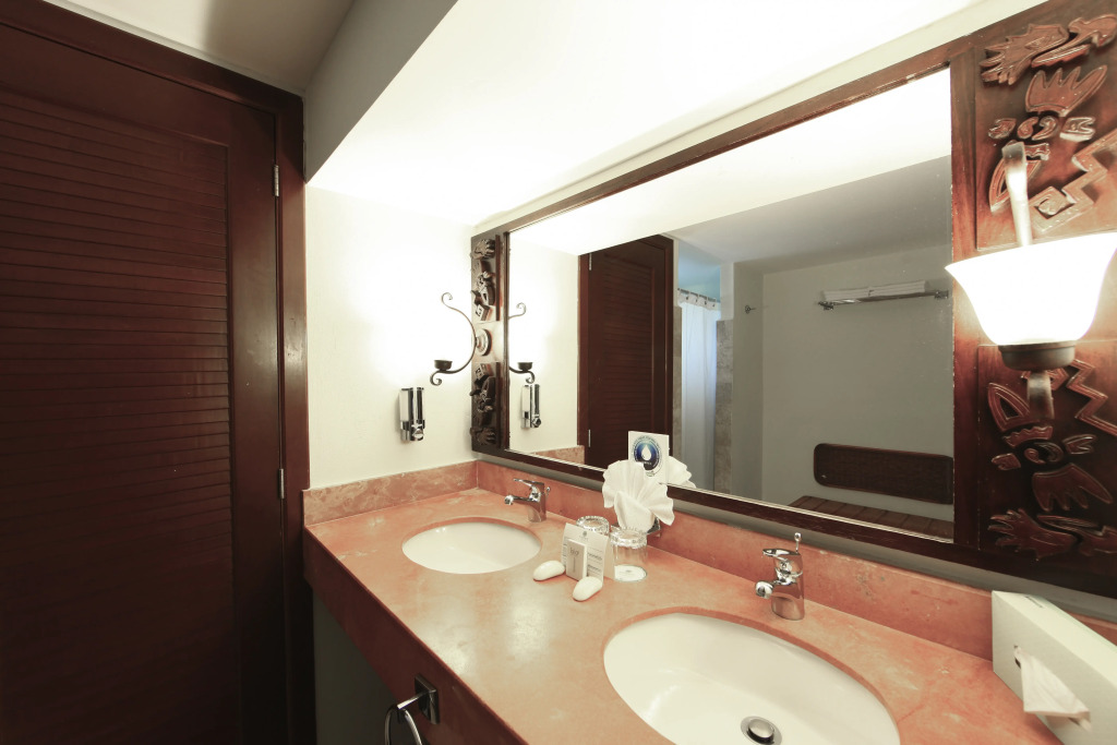 Select Club at Sandos Caracol All Inclusive