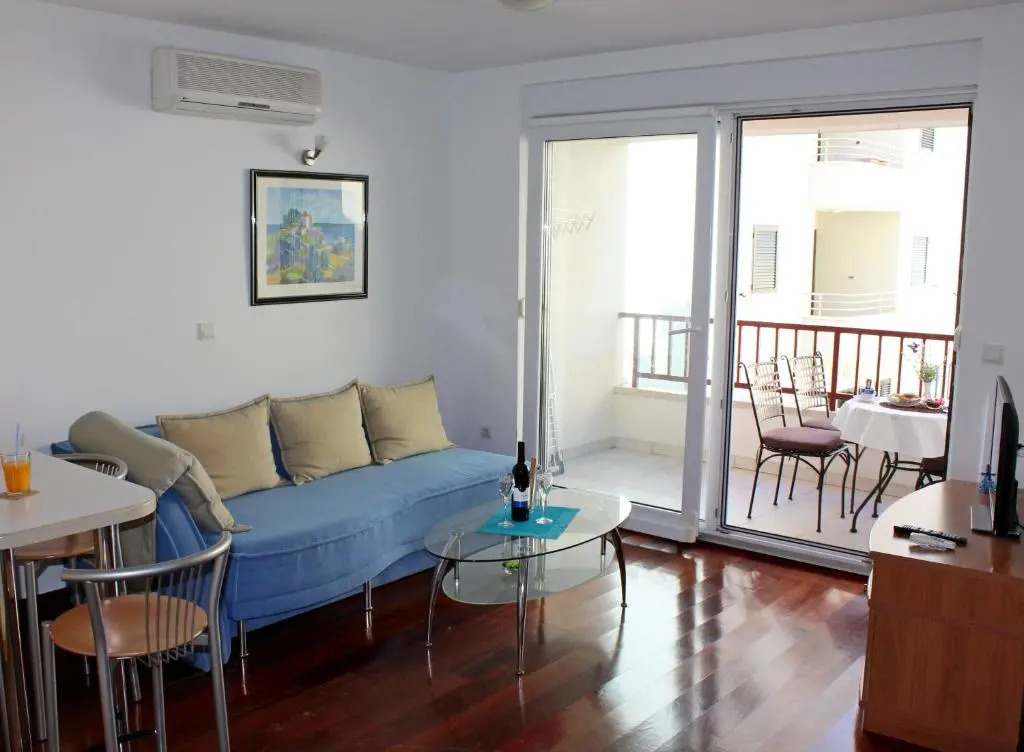 Apartment Beachfront
