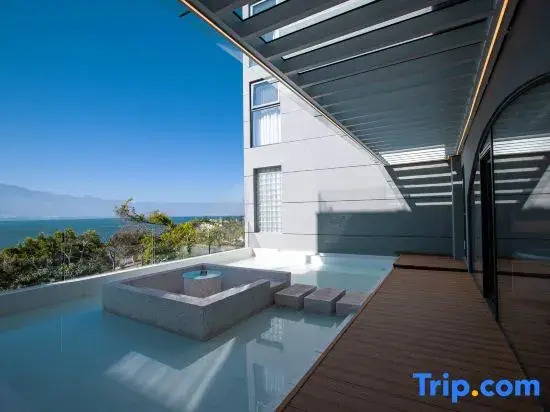 Tongxi sea view villa