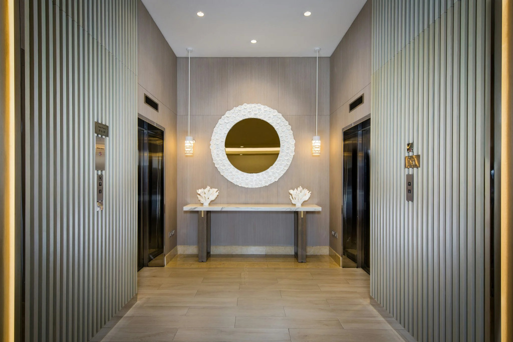 Beach Rotana   All Suites