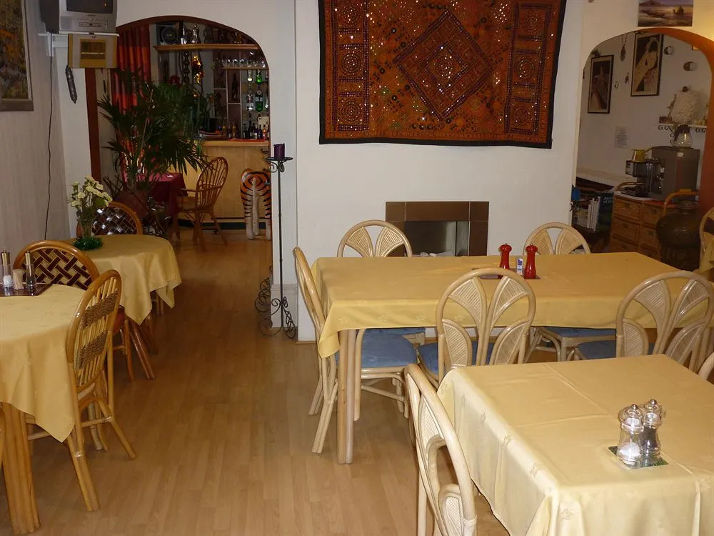 The Clee Hotel - Cleethorpes, Grimsby, Lincolnshire