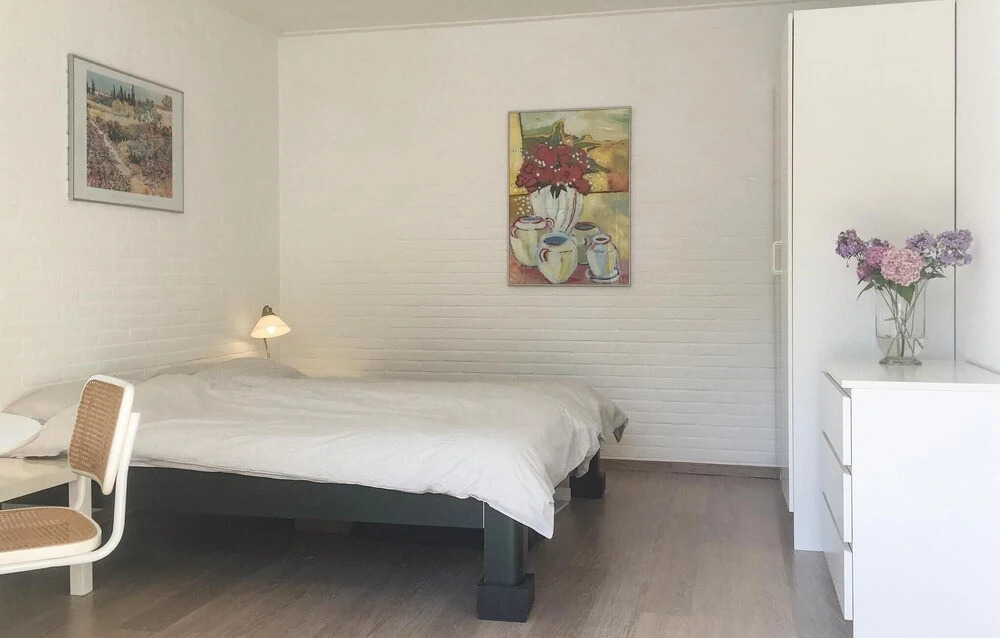 Gorgeous Home In Arnemuiden With Wifi