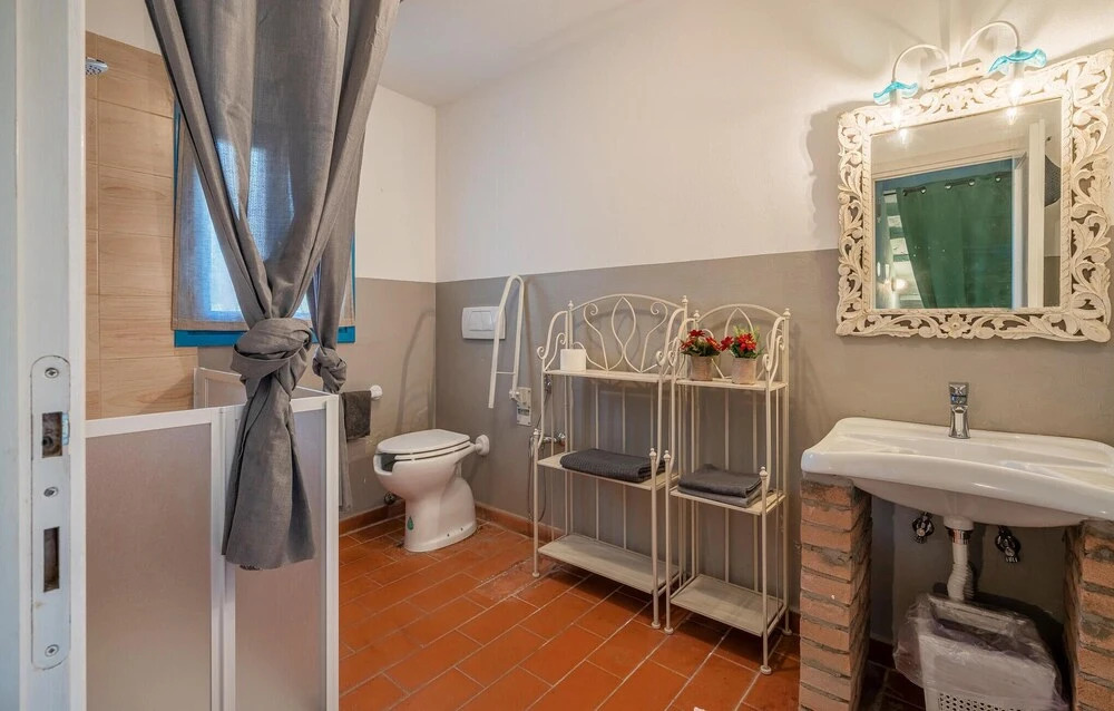 Amazing Apartment in Lazzeretto With 1 Bedrooms, Wifi and Outdoor Swimming Pool