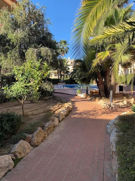 Remarkable 3-bed Apartment in Javea, Must See!
