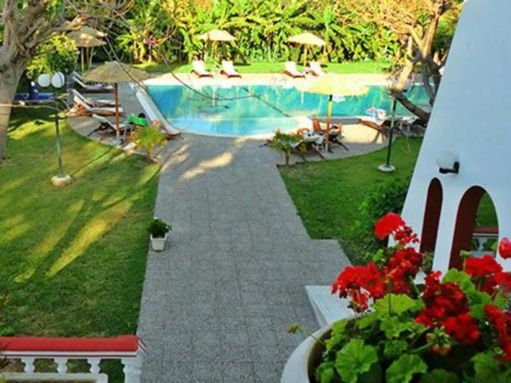 Ayit Hotel