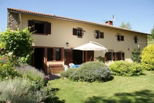 Les Hirondelles Chabanol