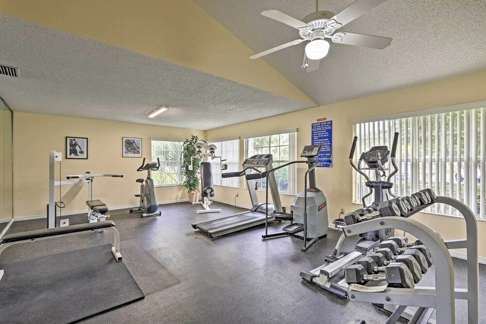 6 Mi to Disney: Family-friendly Condo in Kissimmee
