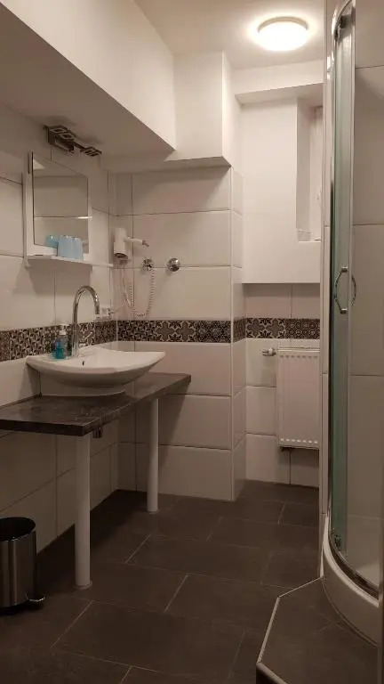 Hotel-Pension Adler Untertürkheim