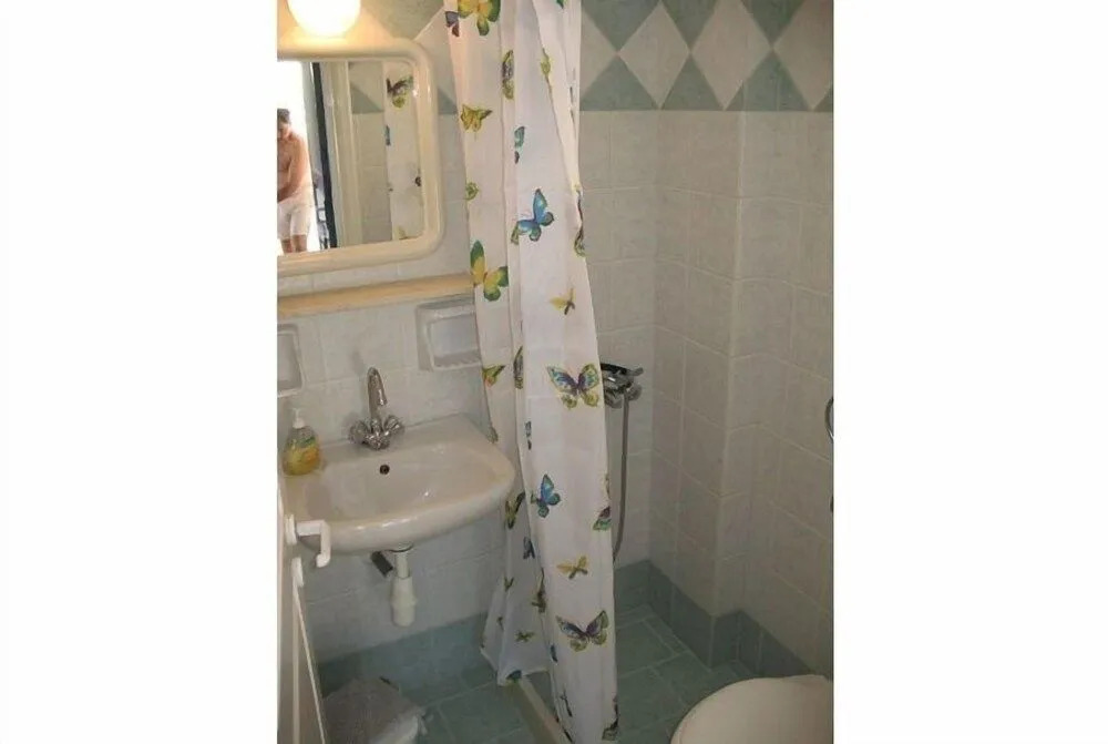 Aigaio View Studios & Rooms