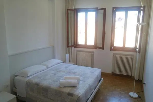 Hayez Rooms
