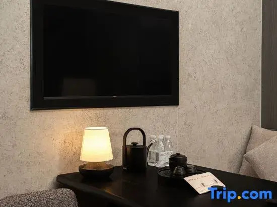 Xiantao Mian Street Yuantai Future City Yaduo Hotel
