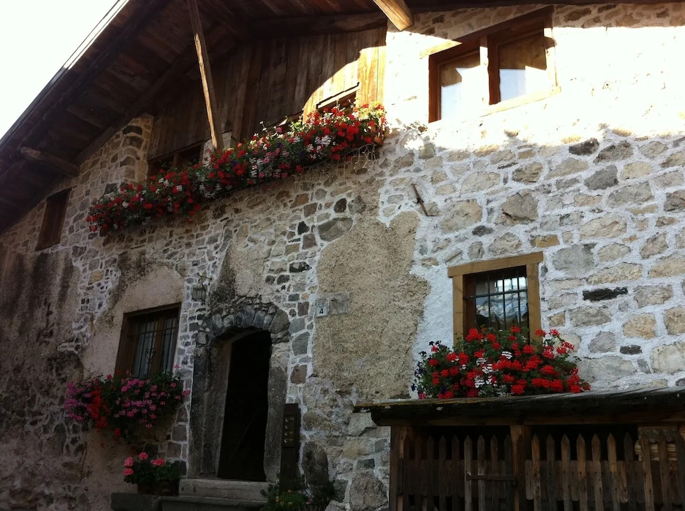 Casa Potola