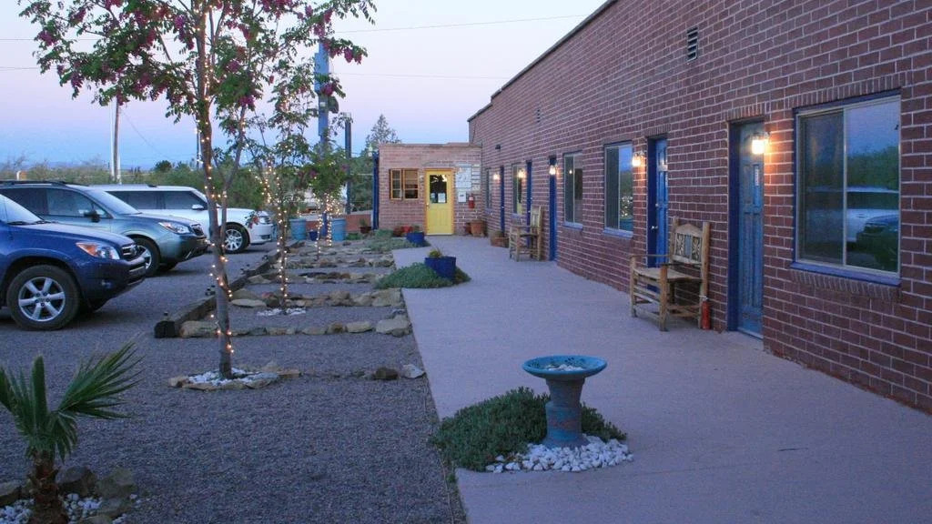 Rocket Inn