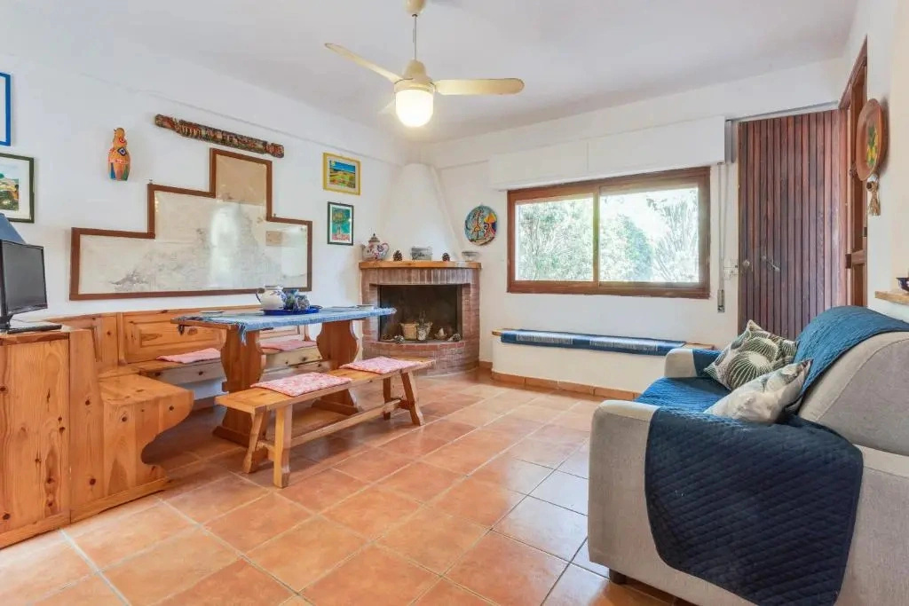 Scopello Flat with Panoramic Courtyard and Parking