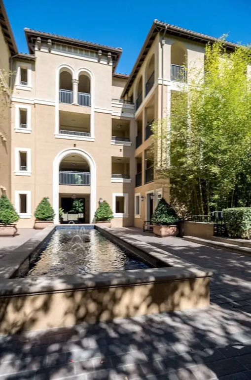 The Oaks by Bluebird Suites