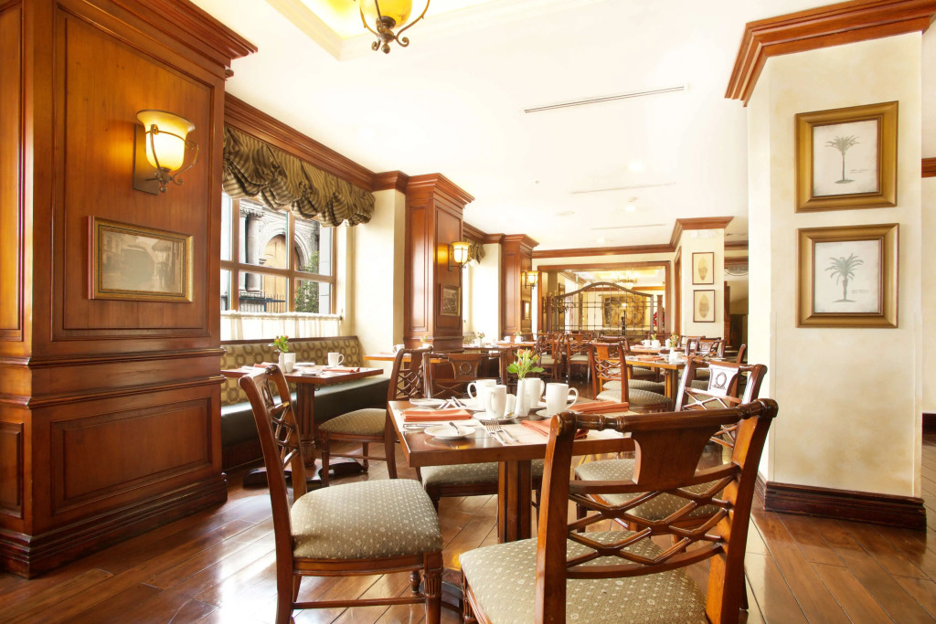 Plaza Grande Hotel