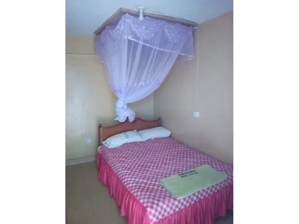 Kwiremia Hotel