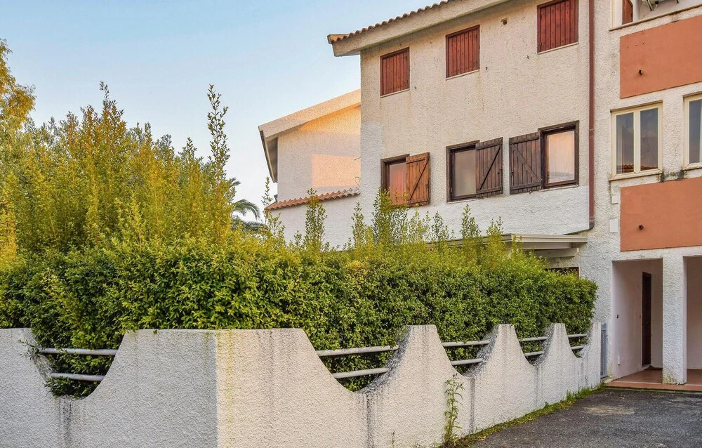 Nice Apartment in Falerna Marina With 2 Bedrooms, Wifi and Outdoor Swimming Pool