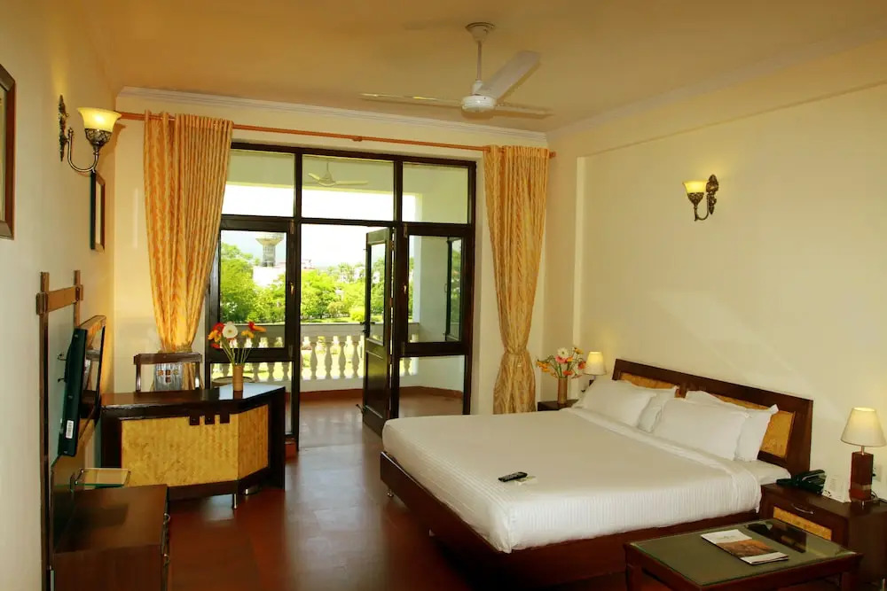 Naturoville Vedic Retreat
