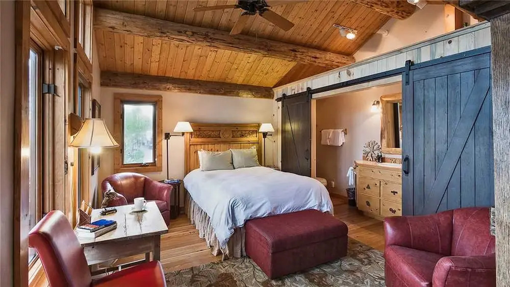 Mountain High Chalet
