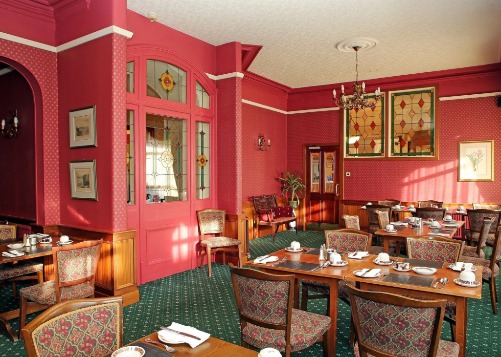 Pentland Hotel