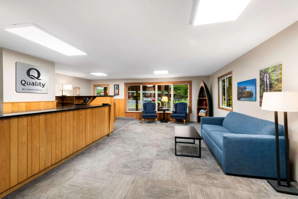 Quality Inn & Suites Munising