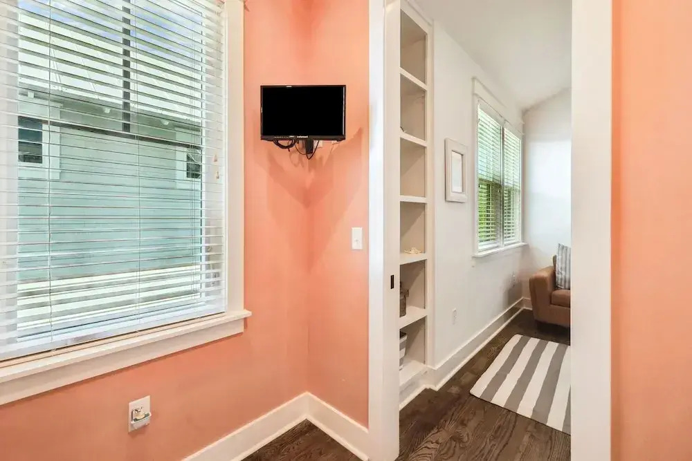 'seas The Day' In Watercolor Beach 5 Bdrm/slps 10 Steps To Dragonfly Pool! 5 Bedroom Home by RedAwning