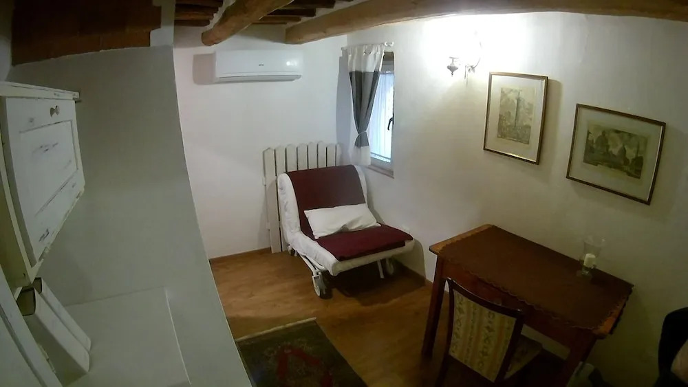 The Little House of Benedetta