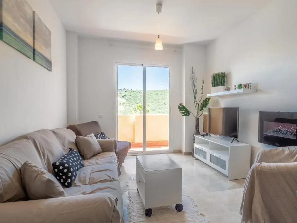 2263 - Beautiful apt close from beach