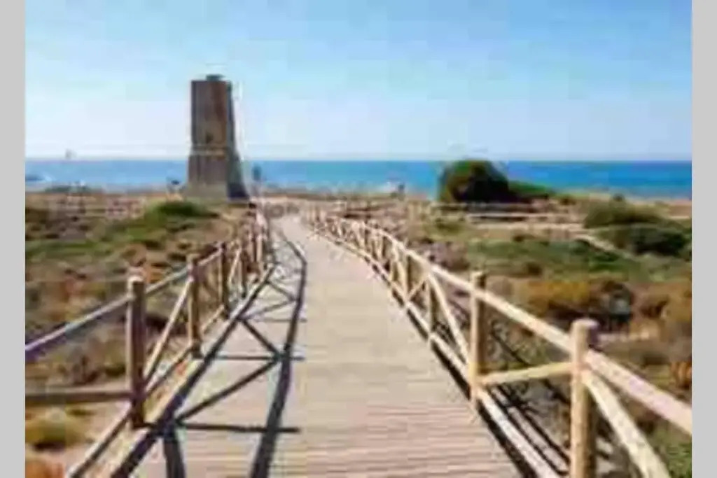 Apartamento 2 Dormitorios En Marbella , 350 m de la playa
