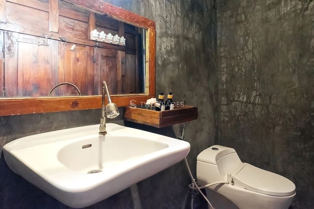 TwoSpaces Living at Kayu Beach Villa, Nusa Dua Beach