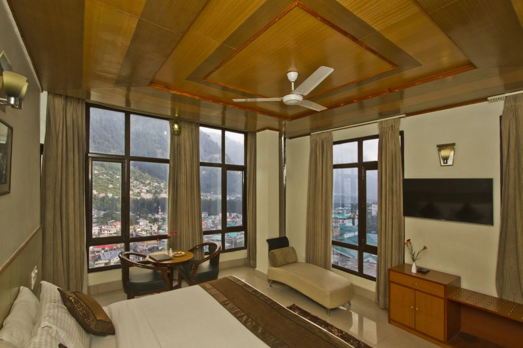 Hotel Broadways Inn