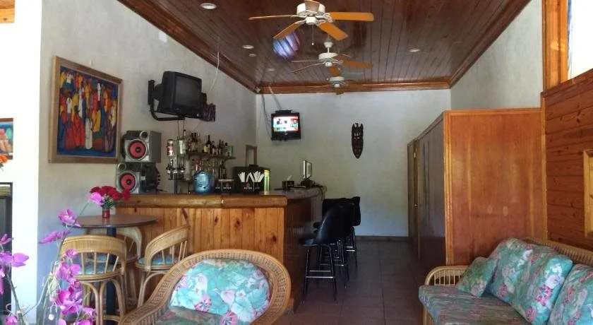 Surfers Manor