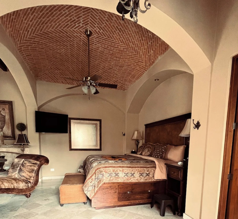 Casa Grande Luxury Accommodations