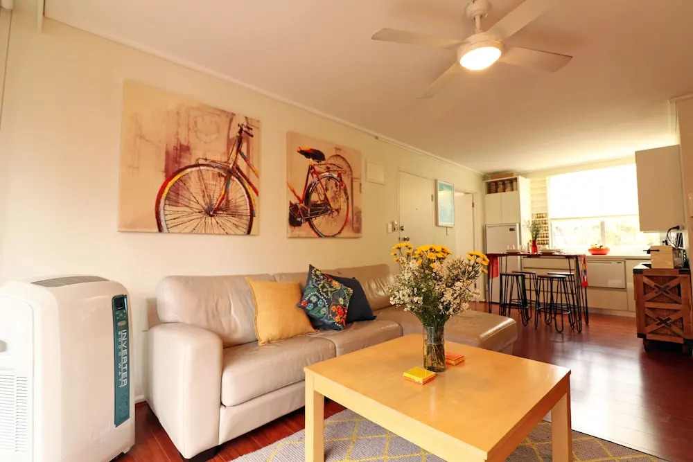 Colour Pop Fitzroy - Pets, Parking, Balcony, 3bdrm