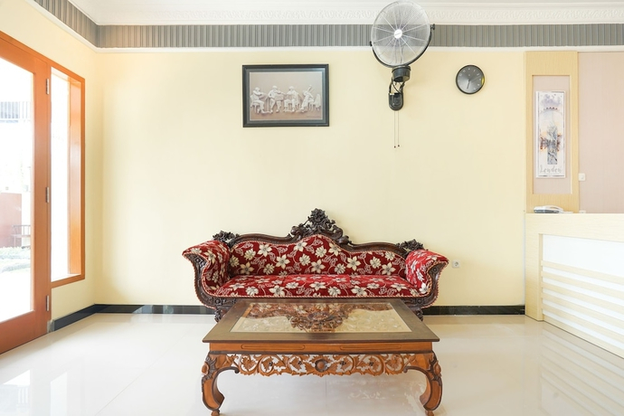 OYO 521 Majapahit Residence Syariah 1