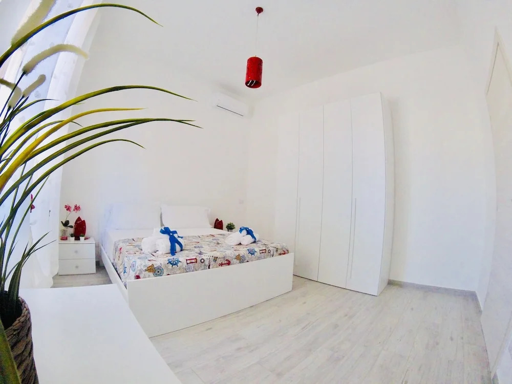 Oudeis Holidays Apartments Tropea