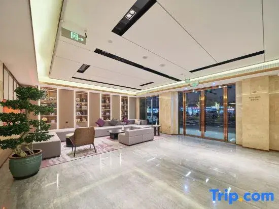 Lavande Hotel (Beijing Fengtai Railway Station First Economic and Trade Subway Station)