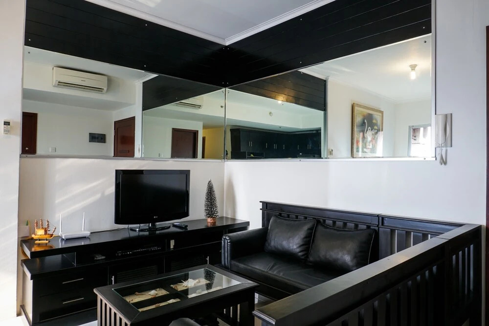2BR Apartment Seaview with Workspace at Mediterania Marina Ancol