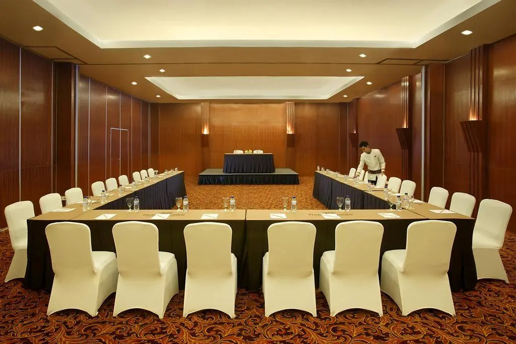 The Capital Hotel Surabaya