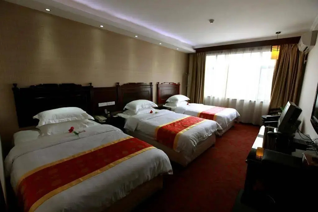 Starway Hotel Yangzhou Pantao Road