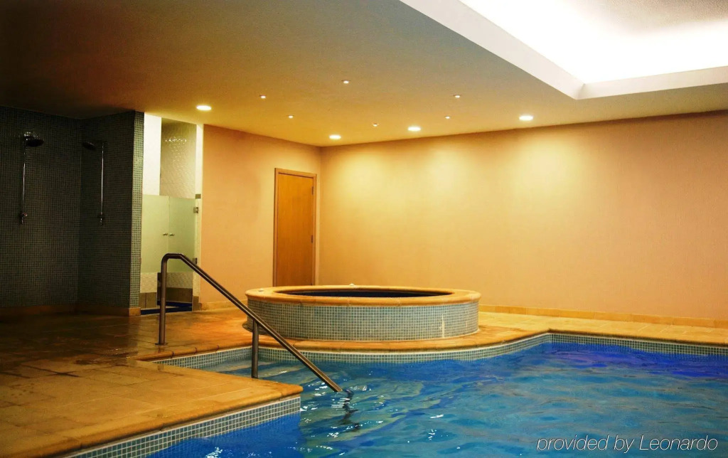 The Popinjay Hotel