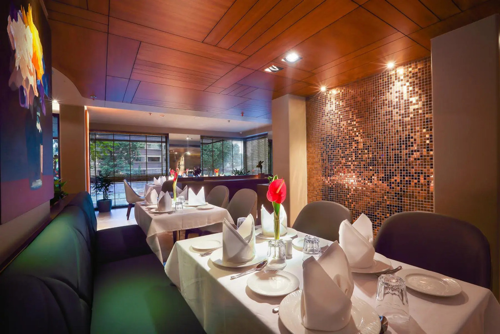 The Grandeur Boutique Hotel