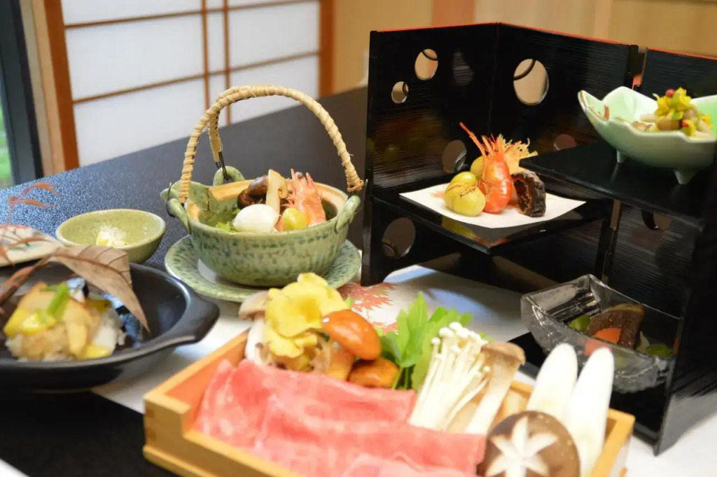 Kawakamiya Kasuitei
