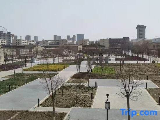 Sanyuan Yaju Hotel (Confucius Temple Scenic Area Branch)