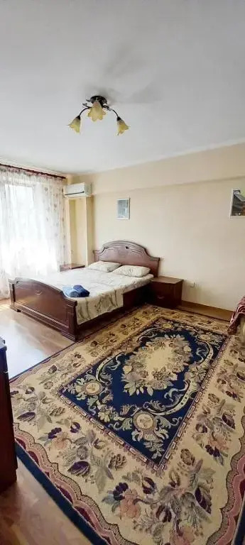 Odna komnatnaja kvartira v tsentre