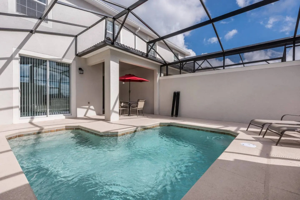 New 4 bedroom villa, best location