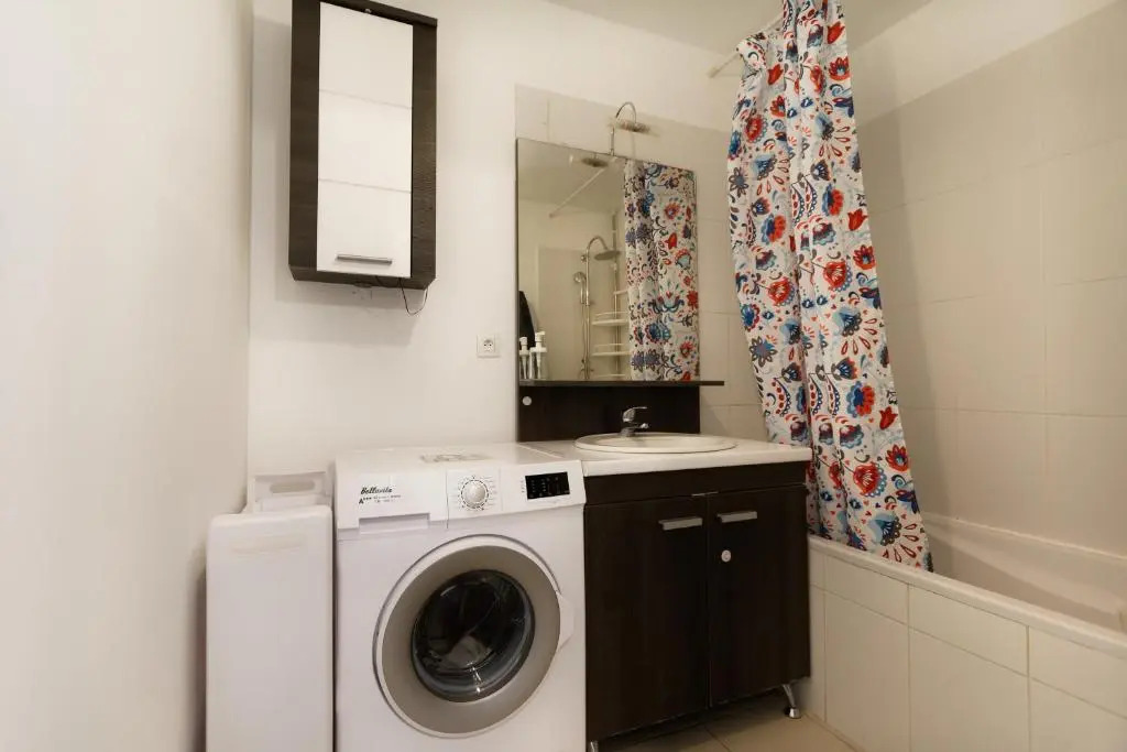Appart 3 CHB 6pers, Lit BB, WiFi, CLIM, 2 PARKING GRATUIT
